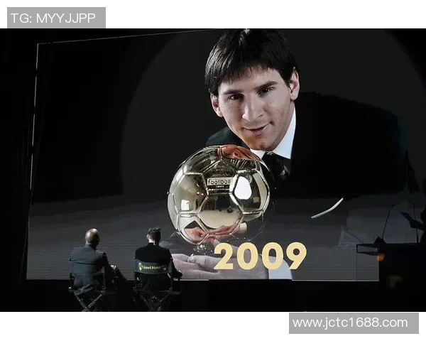 蓬蓬头足坛巨星成长历程与辉煌瞬间全面回顾 蓬蓬头足坛巨星成长历程与辉煌瞬间全面回顾