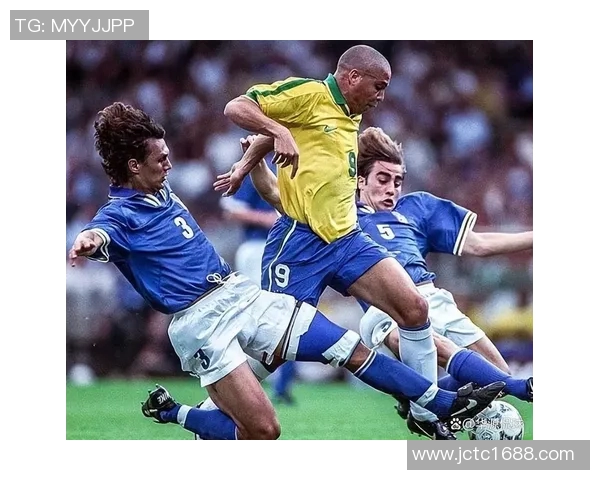 足球传奇:经典老一辈球星排名与回顾分析 足球传奇:经典老一辈球星排名与回顾分析