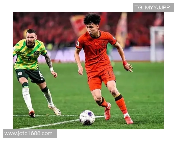 21号足球明星领衔全球赛场风云揭示其背后不为人知的成长故事与辉煌成就 21号足球明星领衔全球赛场风云揭示其背后不为人知的成长故事与辉煌成就