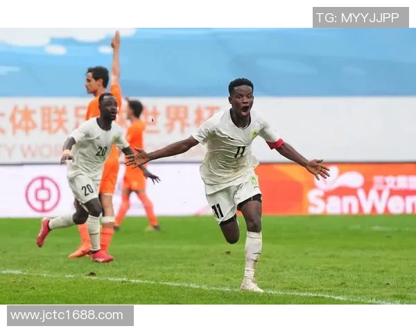 加纳足球队球星风采展示大全 包括球场瞬间与个人精彩时刻